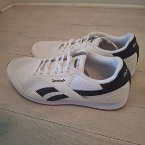 Reebok White and Black Sneakers
